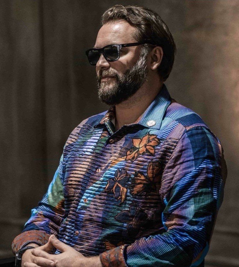 Joby Weeks, blockchain advisor portrait